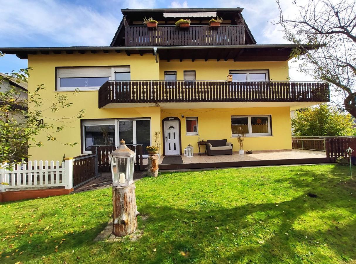 Monteur Unterkunft Gaestewohnung Ferienwohnung - Haus Huth Freigericht Exterior photo